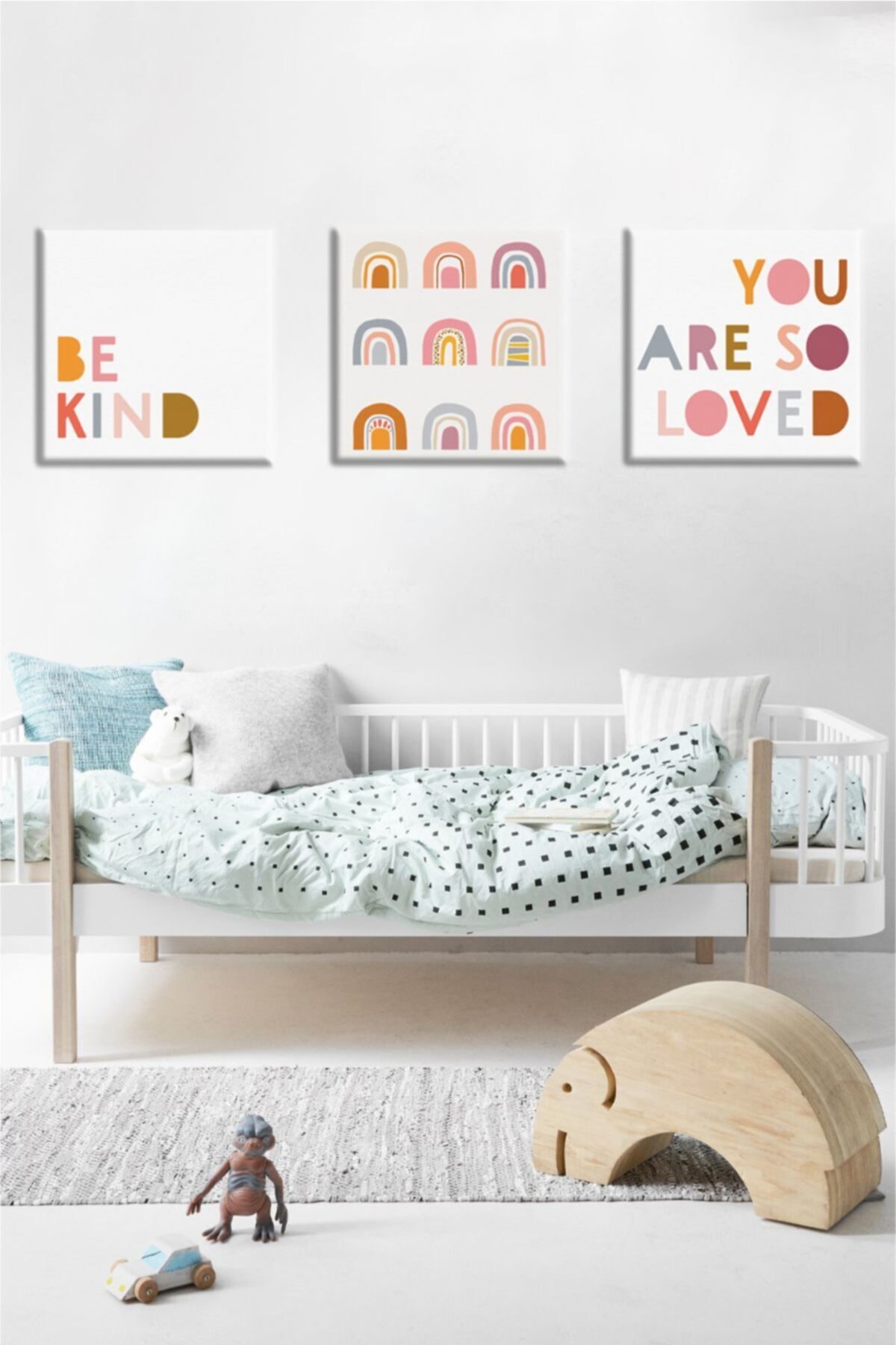 Renkli 3'Lü Çocuk Odası Kanvas Tablo