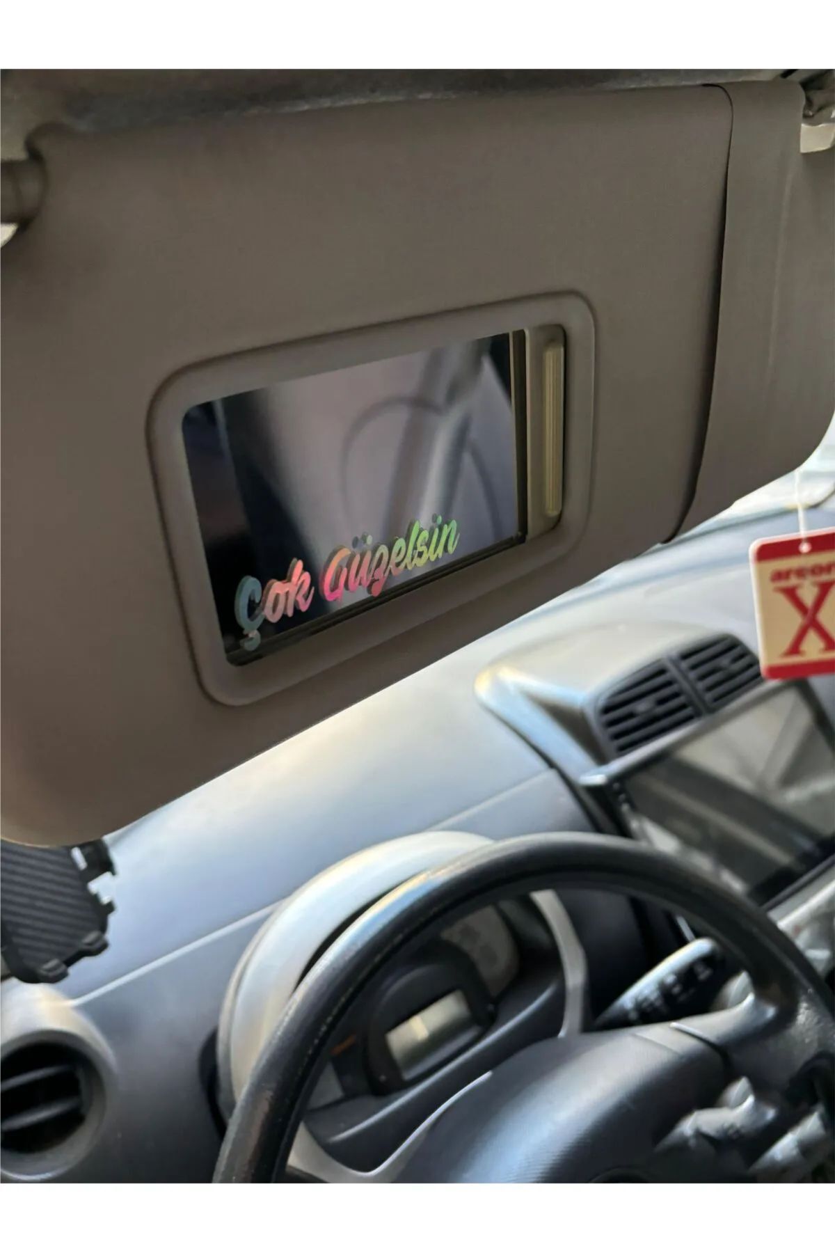 Hologram Çok Güzelsin Güneşlik Ayna Yazısı Araba-Motosiklet Cam Etiket Sticker 7,5x2cm