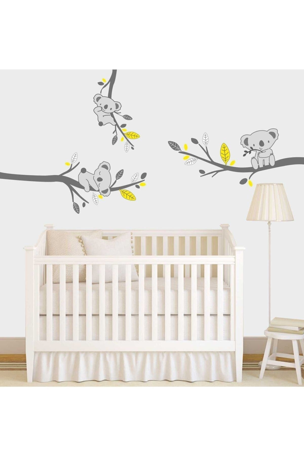 Koala Ve Ağaç Dalları Çocuk Odası Duvar Sticker